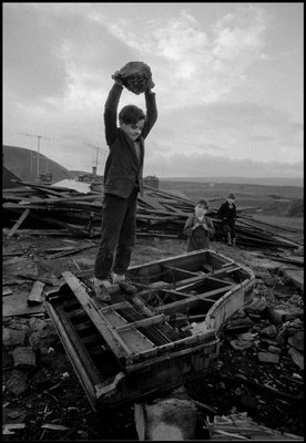 Fotogalería: Philip Jones Griffiths, 1936 2008 LON47612 Fotogalería: Philip Jones Griffiths, 1936 2008