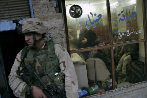 (c) Thomas Dworzak / Magnum Photos