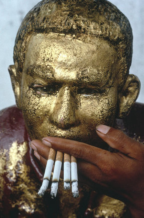 (c) Steve McCurry / Magnum Photos