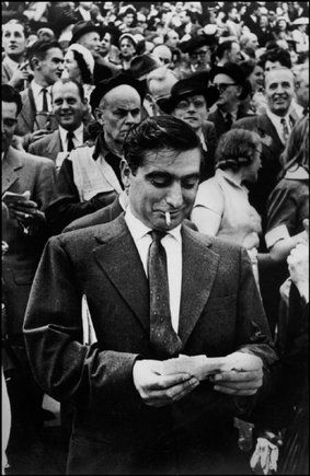 (c) Henri Cartier-Bresson / Magnum Photos