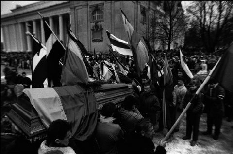 (c) Abbas / Magnum Photos