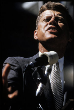 (c) Cornell Capa C / Magnum Photos