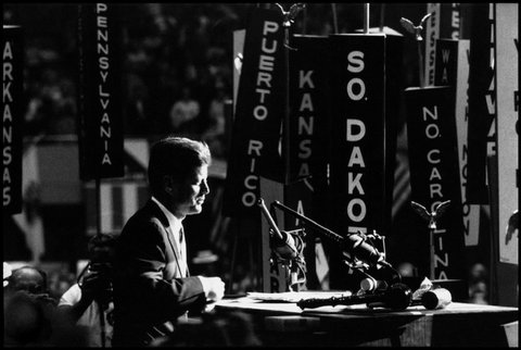 (c) Cornell Capa C / Magnum Photos