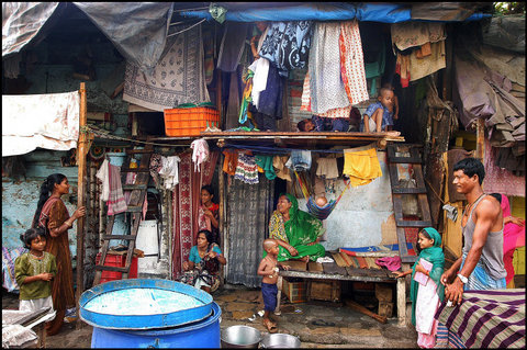 (c) Raghu Rai / Magnum Photos