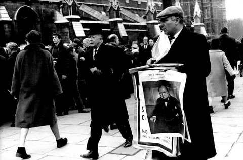 (c) 
Henri Cartier-Bresson
 / Magnum Photos