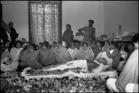 (c) 
Henri Cartier-Bresson
 / Magnum Photos