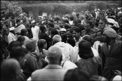 (c) 
Henri Cartier-Bresson
 / Magnum Photos