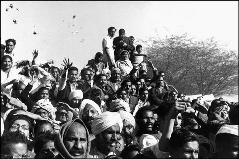 (c) 
Henri Cartier-Bresson
 / Magnum Photos