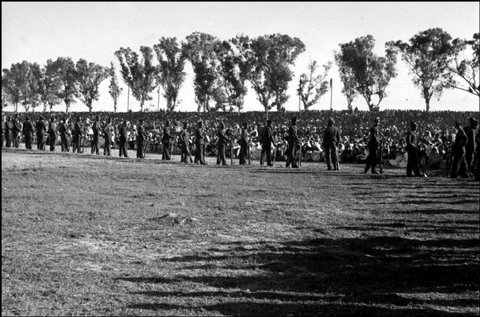(c) 
Henri Cartier-Bresson
 / Magnum Photos