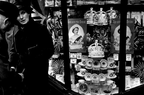 (c) Henri Cartier-Bresson / Magnum Photos