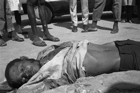 (c) Bruce Gilden / Magnum Photos