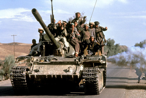 (c) 
Steve McCurry
 / Magnum Photos