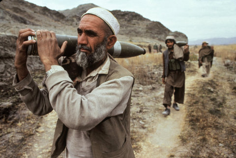 (c) 
Steve McCurry
 / Magnum Photos