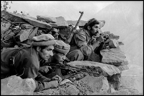 (c) 
Steve McCurry
 / Magnum Photos