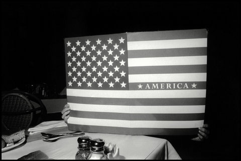 (c) Bruce Gilden / Magnum Photos