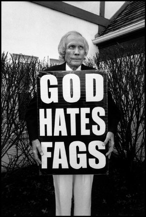 (c) Bruce Gilden / Magnum Photos