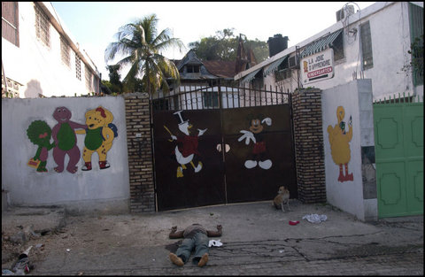 (c) Thomas Dworzak / Magnum Photos