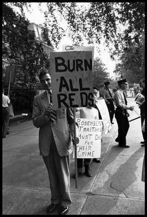 (c) Elliott Erwitt / Magnum Photos