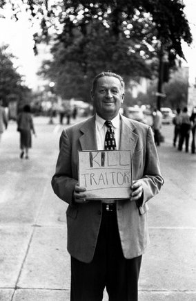 (c) Elliott Erwitt / Magnum Photos