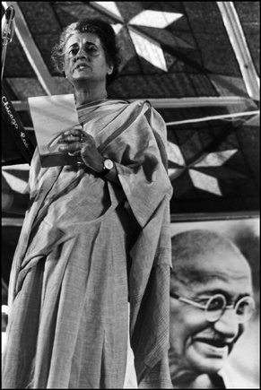 (c) 
Marilyn Silverstone
 / Magnum Photos