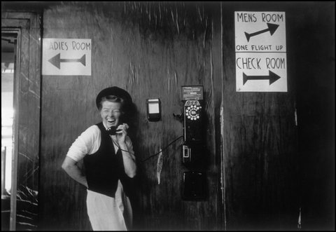 (c) 
Bob Henriques
 / Magnum Photos