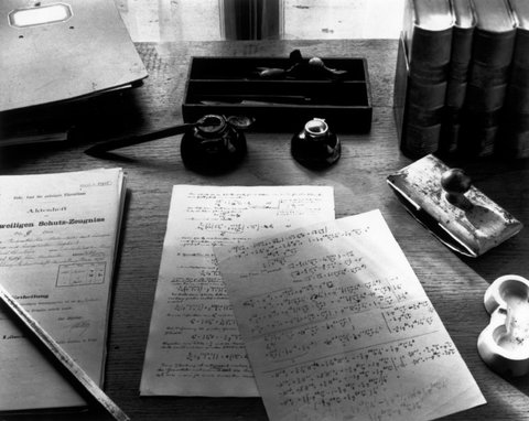 (c) Erich Lessing / Magnum Photos