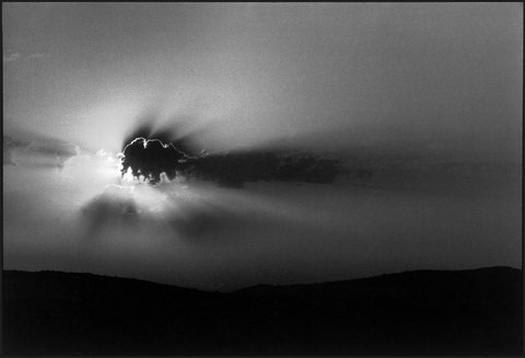 (c) Henri Cartier-Bresson / Magnum Photos