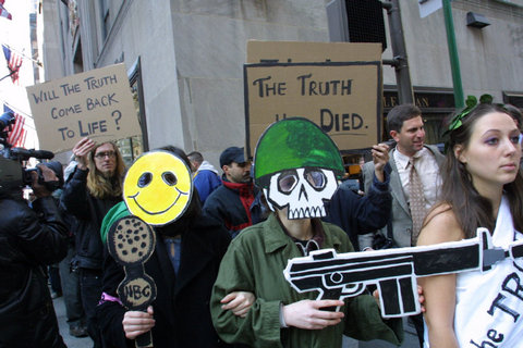 (c) Susan Meiselas / Magnum Photos