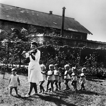 (c) David Seymour / Magnum Photos