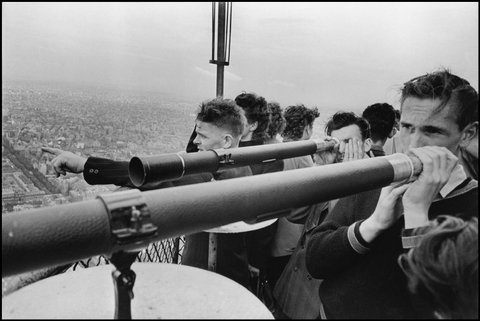 (c) Henri Cartier-Bresson / Magnum Photos