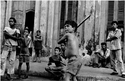 (c) Susan Meiselas / Magnum Photos