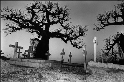 (c) Abbas / Magnum Photos
