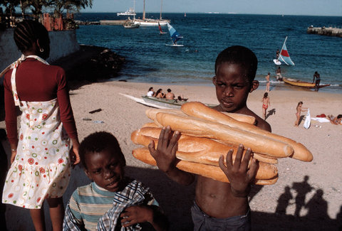 (c) Bruno Barbey / Magnum Photos