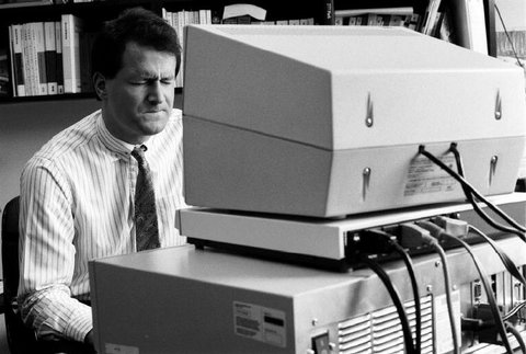 (c) Erich Hartmann / Magnum Photos