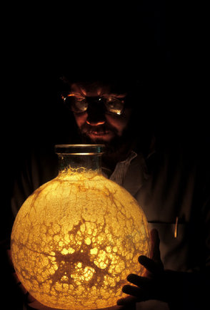 (c) Erich Hartmann / Magnum Photos