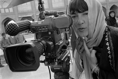 (c)  Abbas        / Magnum Photos