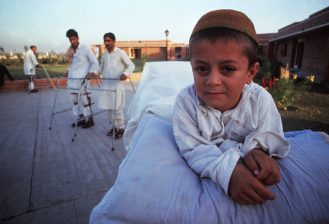 (c) Steve McCurry / Magnum Photos