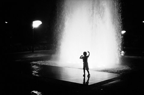 (c) Raymond Depardon / Magnum Photos