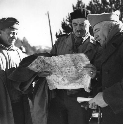 (c) ROBERT  CAPA © 2001 By Cornell Capa / Magnum Photos