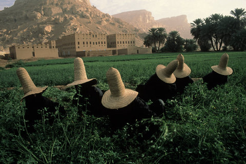 (c) Steve McCurry / Magnum Photos
