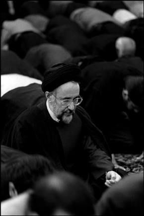 (c) Abbas / Magnum Photos