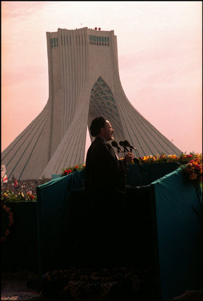 (c) Abbas / Magnum Photos