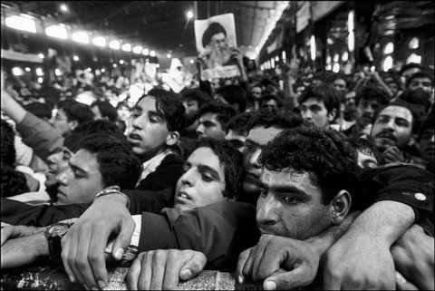 (c) Abbas / Magnum Photos