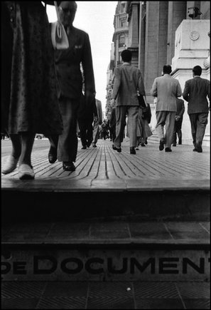 (c) Sergio Larrain / Magnum Photos