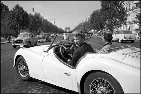 (c) Raymond Depardon / Magnum Photos