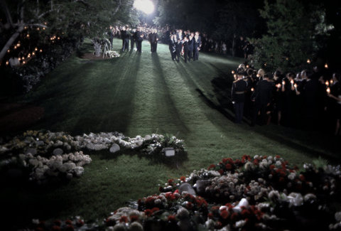 (c) Erich Hartmann / Magnum Photos