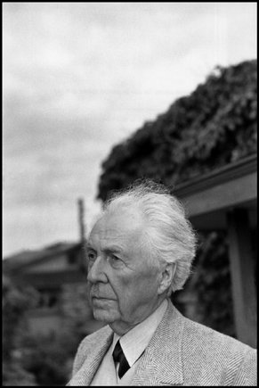 (c) Henri Cartier-Bresson / Magnum Photos