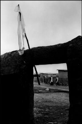 (c) Micha Bar Am / Magnum Photos