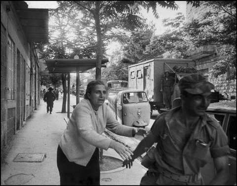 (c) Micha Bar Am / Magnum Photos