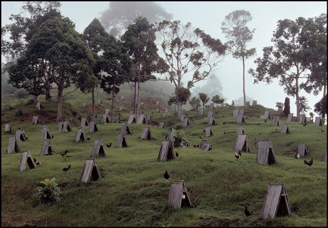 (c) Bruno Barbey / Magnum Photos
